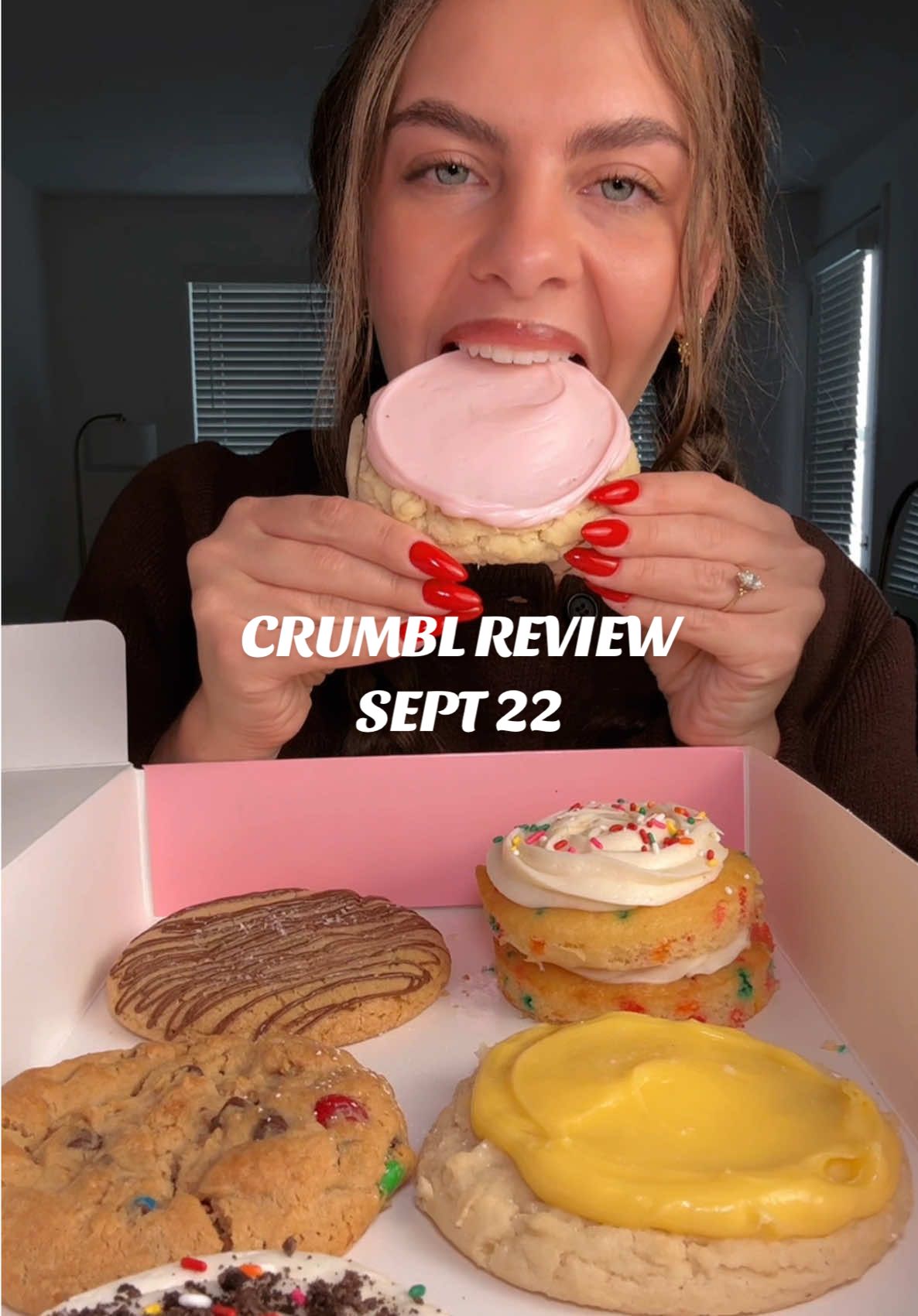 HAPPY BIRTHDAY @Crumbl 💗 #crumblreview #foodreview #cookiesandmilk #crumblcookies #mukbang 