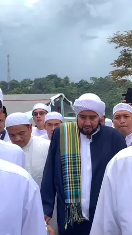 tanggal 4 Oktober 2025 hadir acara Haol Habib Umar Bin Hood di cikatapis