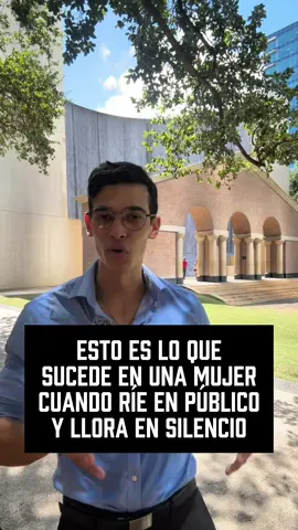 ESTO ES LO QUE SUCEDE EN UNA MUJER CUANDO RÍE EN PÚBLICO Y LLORA EN SILENCIO @dr.adamarevalo  @dr.adamarevalo  @dr.adamarevalo 