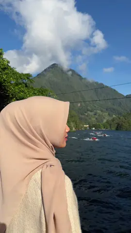 tempat secantik ini ada yg belum pernah kesini? 😍 #CapCut #fyppppppppppppppppppppppp #masukberanda #magetan24jam #telagasarangan 