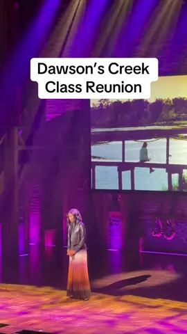 Reunited and it felt so good ❤️ Tonights Dawson’s Creek Class Reunion was full of heart, nostalgia, and surprises. The original cast showed up strong — Michelle Williams, Katie Holmes, Joshua Jackson, Mary Beth Peil, John Wesley Shipp, Mary-Margaret Humes, Nina Repeta, Kerr Smith, Meredith Monroe, and Busy Philipps were all there reading the pilot live at the Richard Rodgers Theatre. James Van Der Beek was supposed to be there too, but illness kept him away he did join via video! We were so lucky that Lin-Manuel Miranda stepped in to play Dawson in the HAMILTON THEATER.  A magical night for Capeside fans 😭
