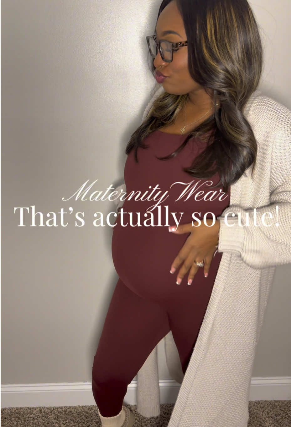I’m wearing the red in a size medium! This is just way too cute and PERFECT for fall and winter for all expecting and postpartum mamas🥰 #maternity #maternityfashion #maternityootd #momanda #pregnant #pregnantlife #pregnantmama #pregnantmom #pregnanttok #27weekspregnant #babynumber3 #postpartum #postpartumbody #postpartumootd 