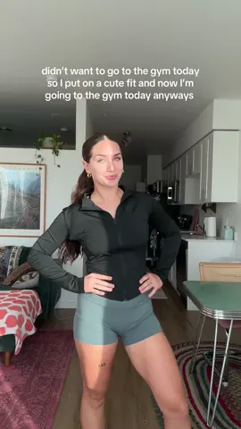 It’s amazing what a cute gym fit can do for ya   #gymfit #gymfitoftheday #athleisure #gymoutfit #gymoutfitideas 