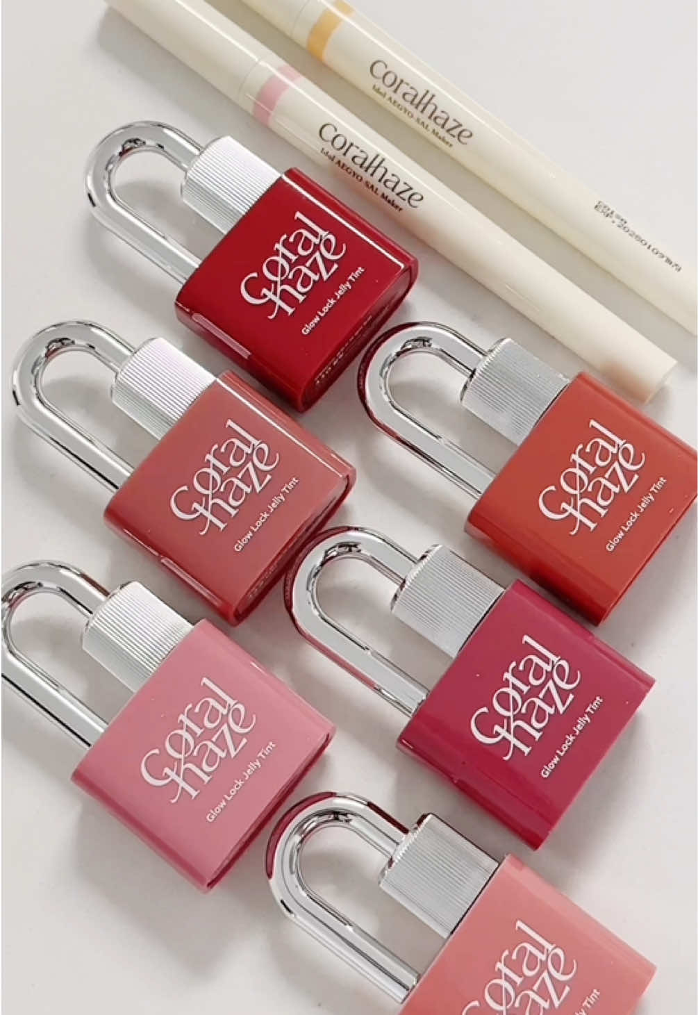 Musthave finishing touches! 💗 @Coralhaze_beauty @Picky KBeauty  #coralhaze #dewdroptint #beomgyu #kbeauty #aegyosalmaker 