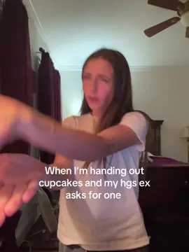Don’t even ask #fyp #ex #brunette #cupcakes #viral 