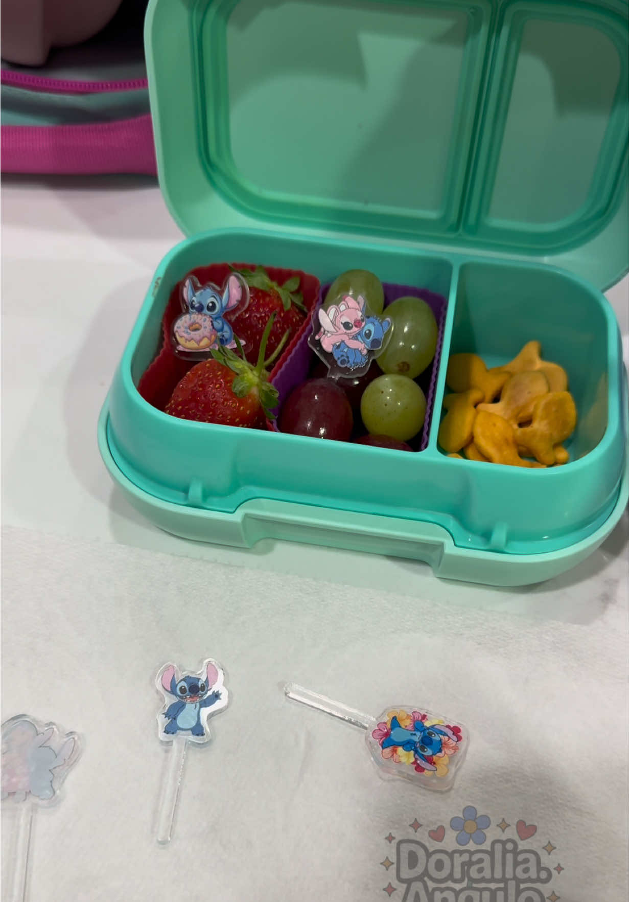 Chicken nuggets para hoy 🍗🍓🍇 #momlife #lunch #rutina #disney #stitch 
