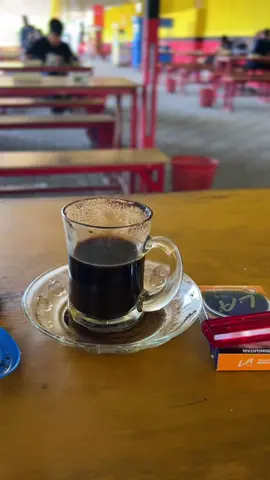 kegiatan e wong nganggur😭#fyp #kopag #storywa #ngopi #fypage 