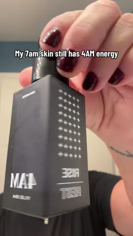 Mondays hit hard, so I give my face a quick wake-up layer. 4AM Rise Serum sinks in fast, leaves a soft-matte base, and keeps makeup from fighting me. @4AM  #TTSTasteMaker #TikTokShopCreatorFinds #4AMRiseSerum #SkinBarrier #MattePrimer