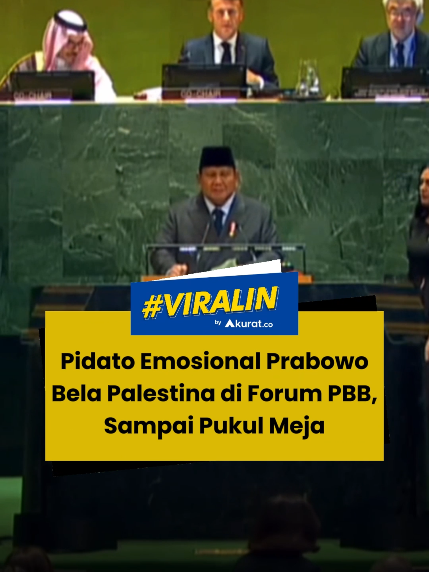 Prabowo menegaskan posisi Indonesia yang konsisten mendukung solusi dua negara (two-state solution). Prabowo pun mengajak negara-negara lain untuk ikut melakukan hal yang sama, mengakui negara Palestina sebagai langkah yang benar di sisi sejarah. Prabowo menyatakan kesiapan Indonesia untuk turut serta menjaga perdamaian dengan menyediakan pasukan perdamaian di bawah mandat PBB. Pidato Prabowo ditutup dengan seruan tepuk tangan penuh harapan agar dunia segera menghentikan kekerasan dan membuka jalan bagi perdamaian. 🎥: Dok. Tim Media Prabowo. #presiden #prabowo #pbb #ktt #palestina #israel #perdamaian #akuratco