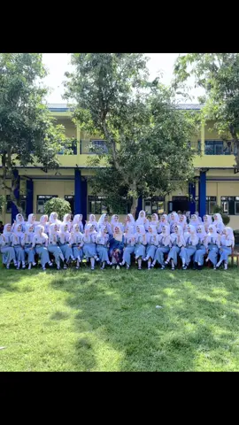 #smkalfalahwinong #fyppppppppppppppppppppppp #jendralselatan #farmasi3nyeni#stmsakral95🇺🇦 