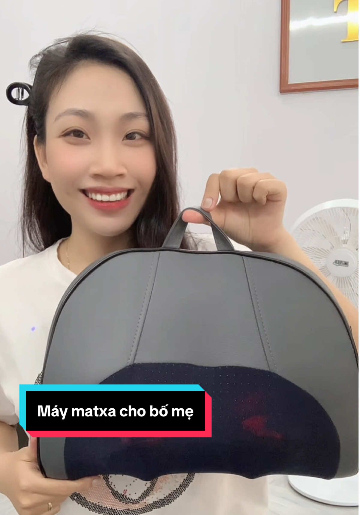 Máy matxa cho bố mẹ#tiktok #maymatxa #maymatxacamtay #maymatxacovaigay #maymassage 