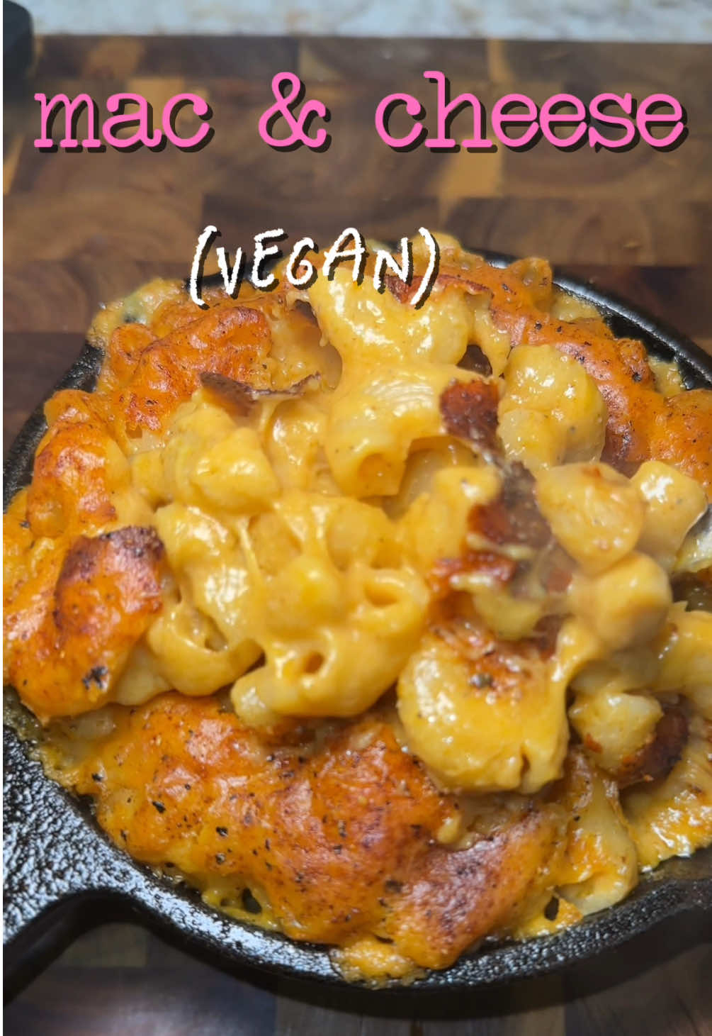 Mac & cheese & it's vegan... win-win! The perfect combo is @Follow Your Heart & @GOOD PLANeT | Olive Oil Cheese !  • • • #veganmacandcheese #vegancheese #vegansoulfood #phillyvegan #veganmealideas 