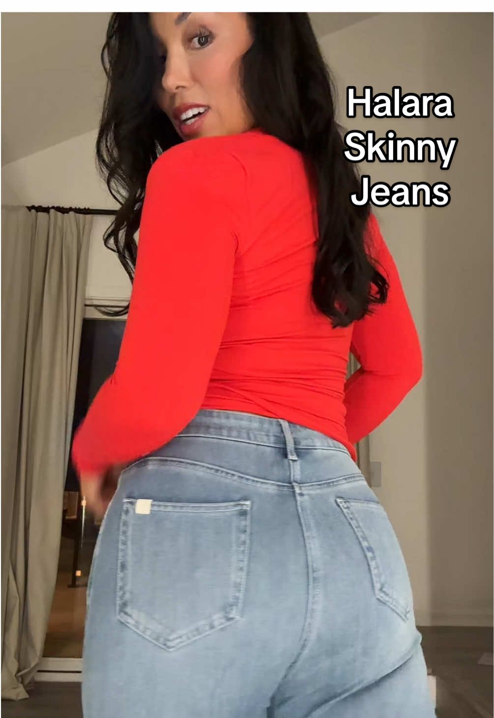 these jeans surprised me! The fit is👌🏽 plus it’s perfect for petites!!! @Halara shop 