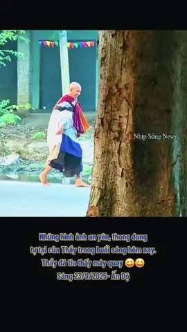 Một buổi sáng quá nhiều sự dễ thương, mấy anh núp Thầy nhưng đều bị Thầy tia được hết 😆😁 #xuhuong #thichminhtue #gaimienque ☘️🌸