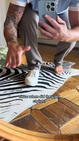 Fully did not expect to be wearing hey dudes everyday now… insanely comfortable. #sliponshoes #heydudeshoes #whitesneakers #dresshoes #sliponsneakers 