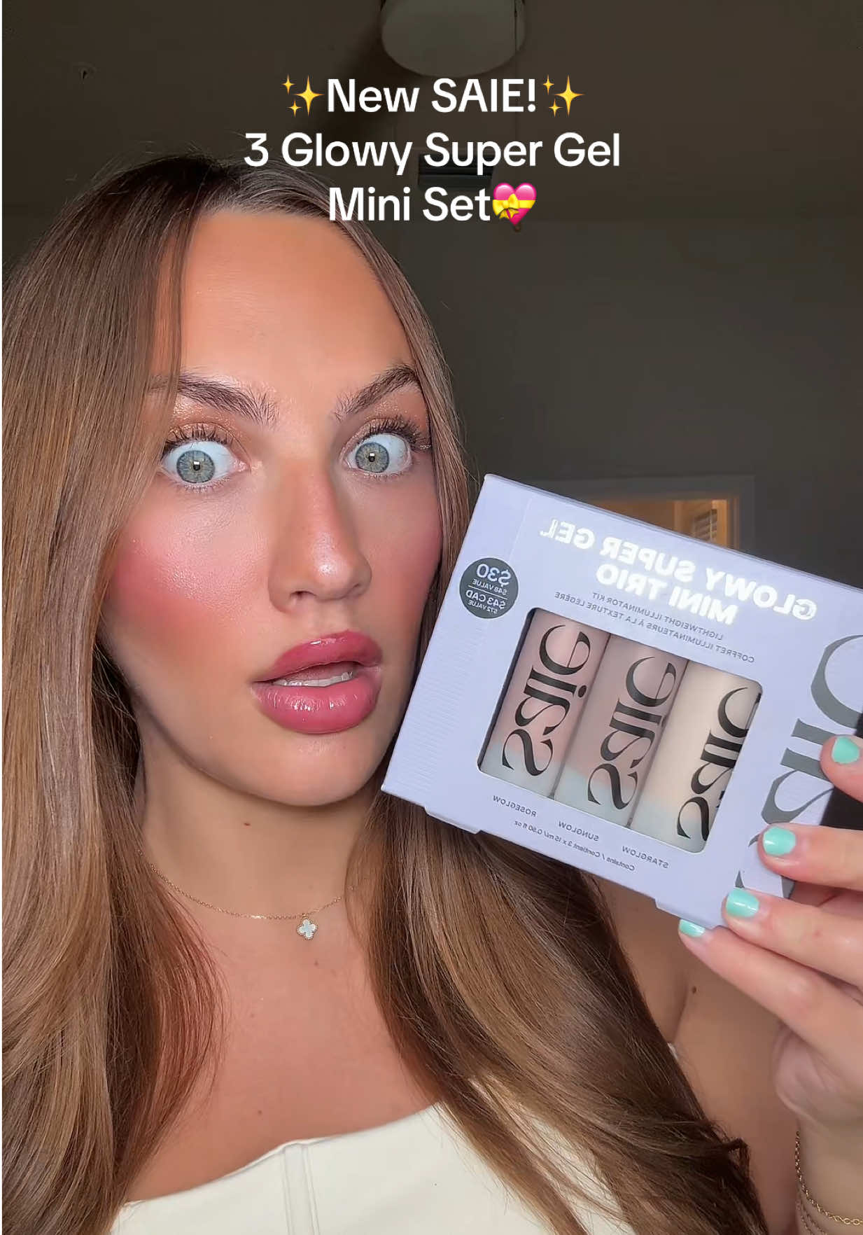 The cutest holiday sets are here!!!✨ @Saie just launched the cutest set where you’ll get 3 of their viral glowy super gels in 3 shades👀🤎 stock up while supplies last besties!  #saie #saiebeauty #saieglowysupergel #glowysupergel #makeupkit 
