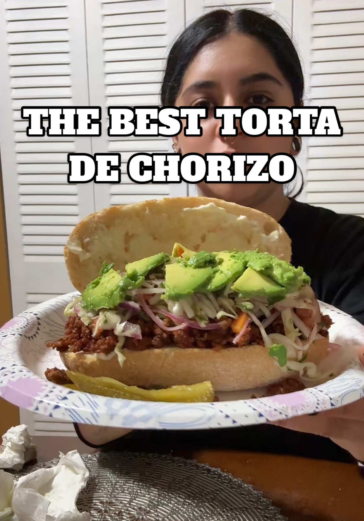 The best torta de chorizo evaaaa! So delicious, the repollo so fire!  #eating #torta #chorizo #homemade #dinner 