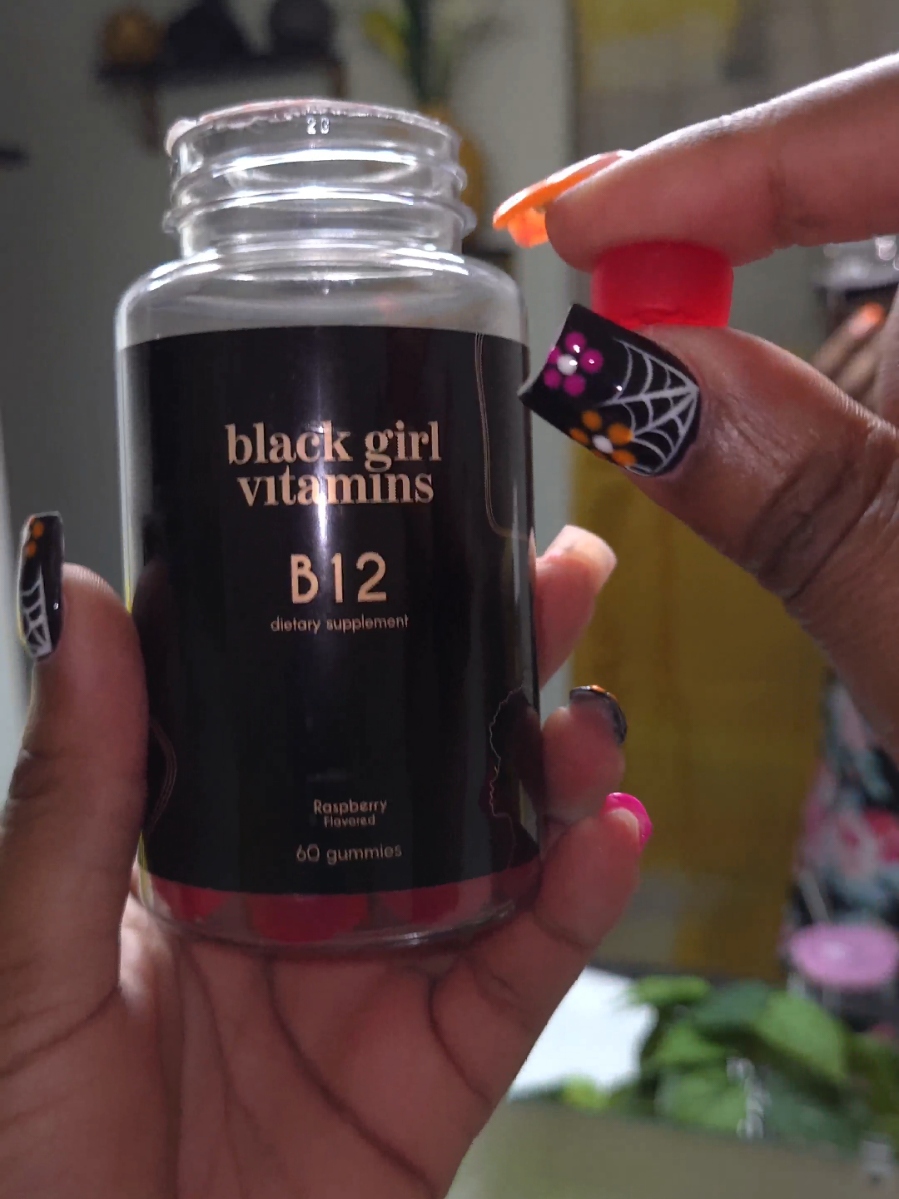 POV: you’re scrolling instead of minding your business 👀… this is your sign to take your gummies before bed 💊✨ cuz beauty sleep + vitamins = main character energy 😴🌿 #BlackGirlVitamins #NightRoutine #VitaminGummies #DailyWellness #GlowFromWithin 