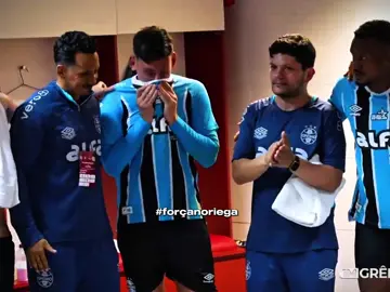 a torcida ta contigo samurai! 🥹💙 #ericknoriega #gremio #grenal #alianzalima @Gianella.paz 