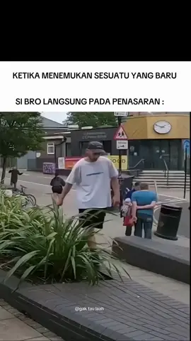 ketika menemukan sesuatu hal yang baru .  .  .  .  #meme #creatorsearchinsights #fyp #fyppppppppppppppppppppppp #freshmeme 