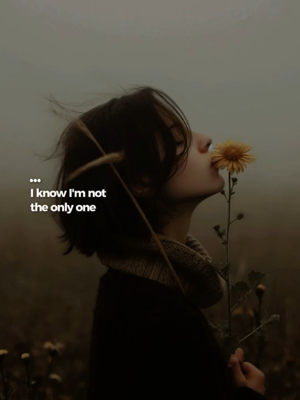 #CapCut #millionyearsago #fyp #foryou #lyrics 