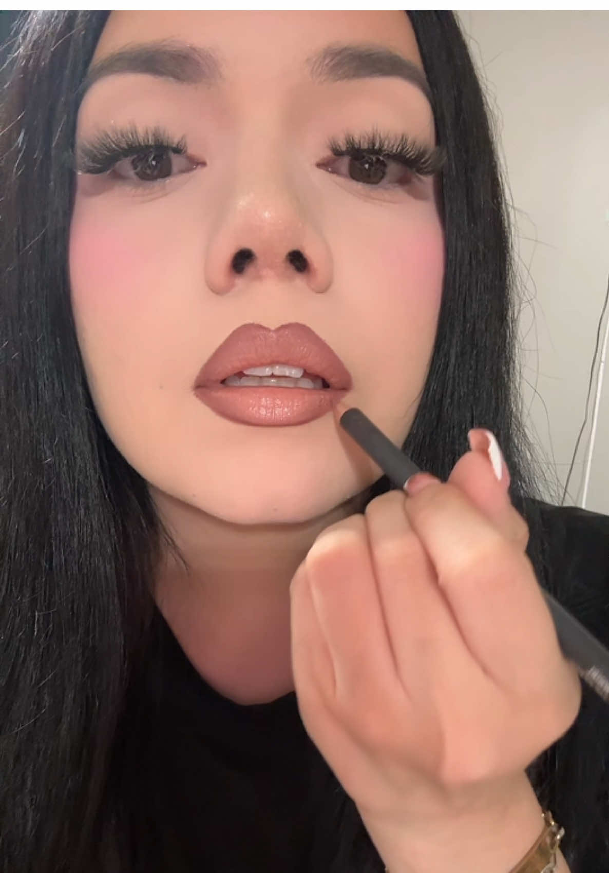 whirl + blankety lip combo 😍 @maccosmetics #lipliner #lipstick #beautymusthaves #maccosmetics 