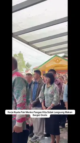 SPPG ini dibangun untuk menunjang program Makan Bergizi Gratis. Dengan adanya SPPG, penyaluran makanan bisa lebih terorganisir dan tepat sasaran, memastikan anak-anak Indonesia mendapatkan gizi yang lengkap. #Menkopangan #MBG  #PartaiAmanatNasional #bantupanganbanturakyat #zulkiflihasan 