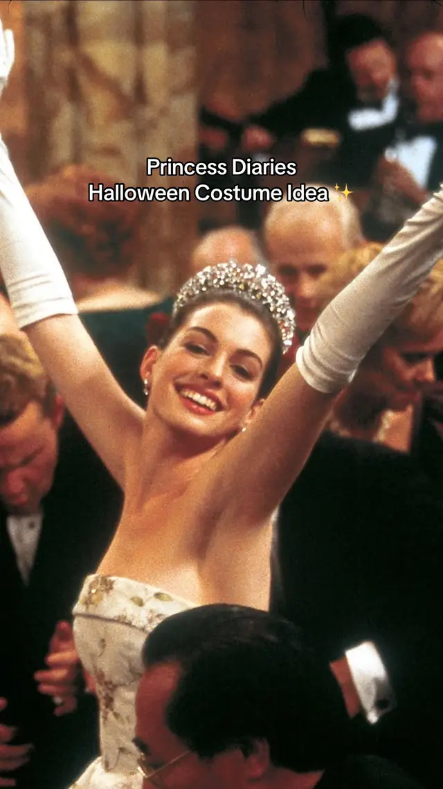 I’ve always loved a princess diaries inspired Halloween costume! These are both so cute and they are linked in my bio if you are interested!  #princessdiaries #costumeideas #halloweencostume #halloween2025 #fyp 