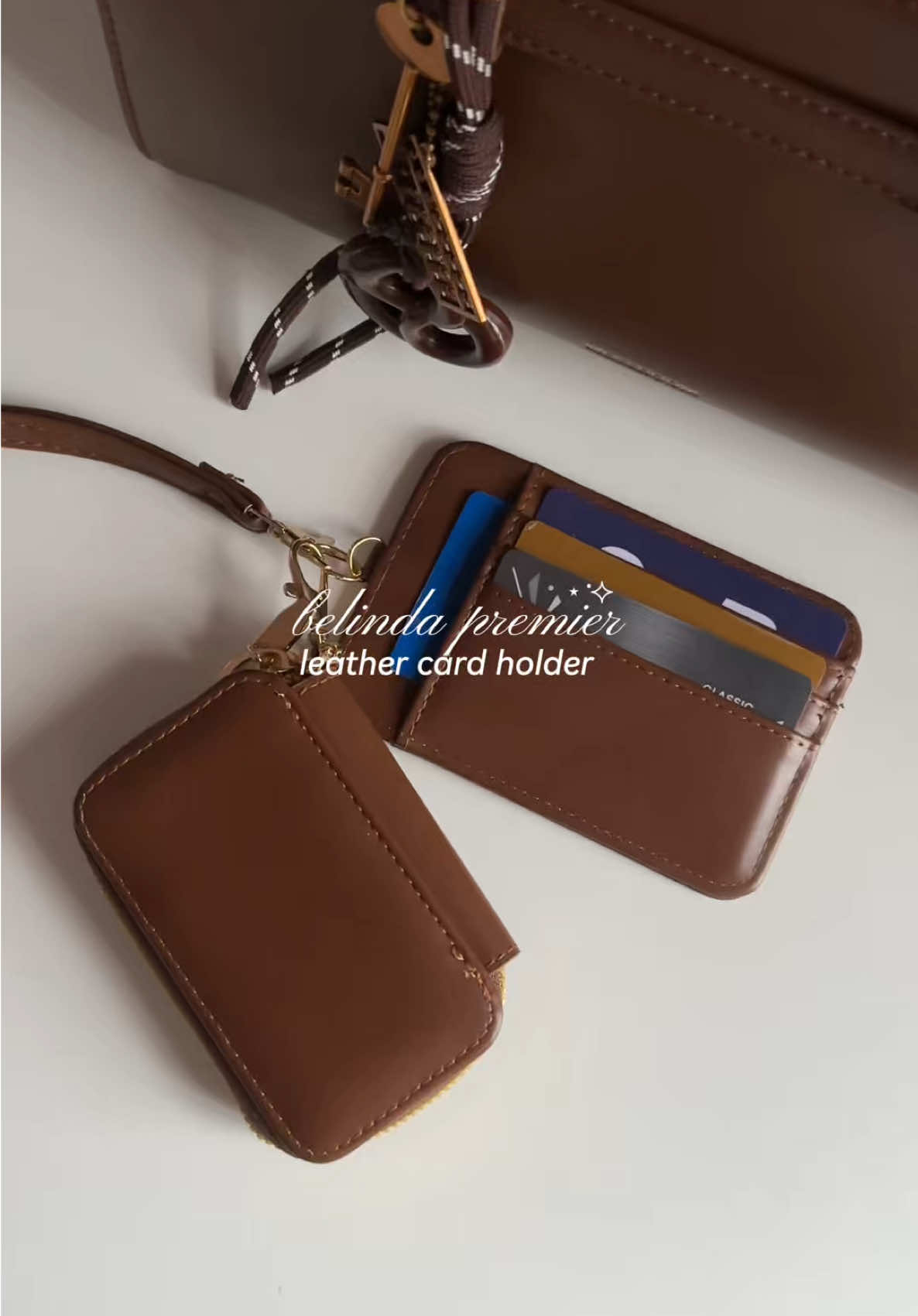 this leather card holder looks so premium 🥺🤎✨ #cardholder #leathercardwallet #leatherkeybag #detachablecardholder 
