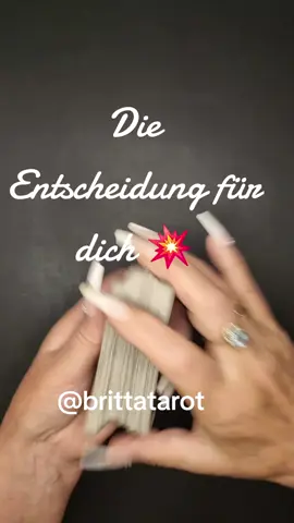 #Tarot #Zukunft #Vergangenheit #Esoterik  #Wahrsagen      
