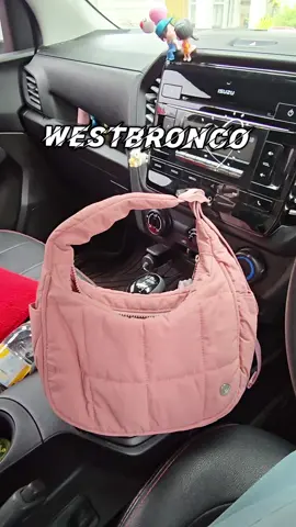 ใครเขามีกระเป๋าใบเดียวกันเล่า  westbronco รุ่นนี้มีถึง 10 สี ดีไซน์เก๋ ทันสมัย #westbronco #กระเป๋าแฟชั่น #กระเป๋า #กระเป๋าสวยๆ #กระเป๋าสวยบอกต่อ 