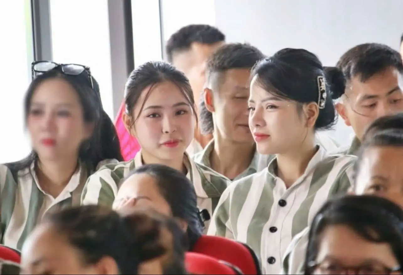 Chúc các chị em cải tạo tốt, sớm tái hòa nhập xã hội. #afamily #afamilyngaylucnay #haiphong #nhansac #news  