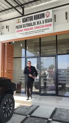 Selamat pagi PH ucapkan bagi kita semua  Pagi ini PH berangkat melaksanakan tugas profesi yang mulia Sidang di Pengadilan Negeri Tarutung Semoga Tuhan memberkati apa yang kita kerjakan untuk menjadi berkat bagi banyak orang dan kemuliaan bagi nama Tuhan amin  #Kantor_Hukum PH, Pengacara /Advokat,Poltak Silitonga SH. @sorotan semua orang