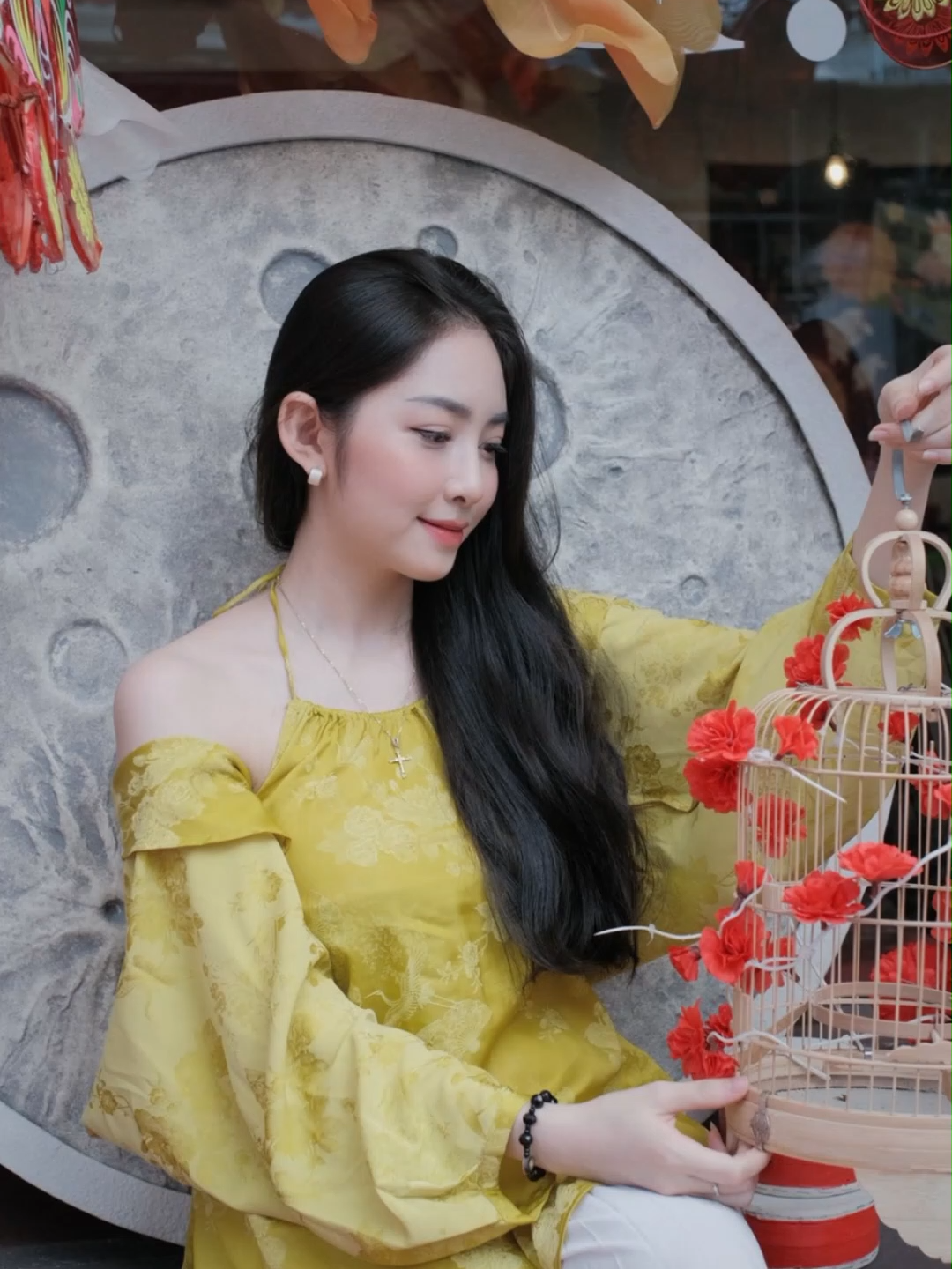 Trăng rằm thì có trung thu, tiện cho em hỏi gu là anh gì ? #fyp #xuhuong #vietnamesegirl #vietnam #vietnamtiktok #vietnamese #tiktokvietnam #viral #tuhaodantoc