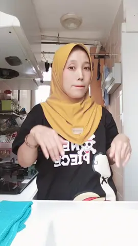 gak usah pusing walau umur sudah tua, dibikin happy aza..! biar awet muda 😍 #tkwhongkong🇮🇩🇭🇰  #fypシ゚viral🖤tiktok  #vidiolaguhiburan 