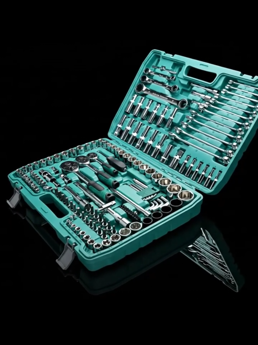 Lagi ngerjain proyek berat di rumah? 🛠️  Set kunci soket 151 pcs ini jawabannya!  Super lengkap, kuat, dan pastinya bikin semua pekerjaan mekanik jadi lebih mudah dan cepat. #perkakas #toolkit #kuncisoket #bengkel #setkuncisocketmurah 