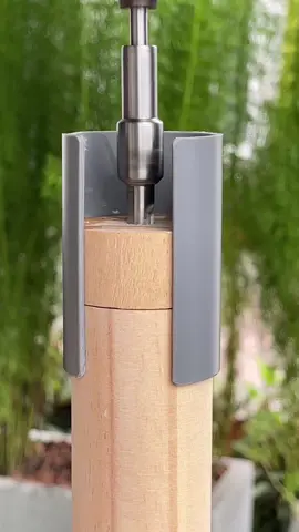 High-level round wood joinery technique accurate to the millimeter. #DIY #woodworking 