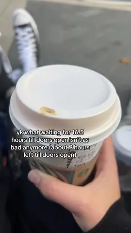#starbucks #piercetheveil #london #queue #fyp 