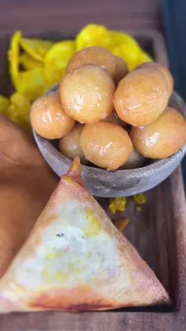 SWAHILLI BREAKFAST-35.000/- Mahamri | Samosa | Kaimati | Tea | Glass Of Juice | Maru bhajia   #tiktok #tiktokviral #viral_video #breakfast #fyp