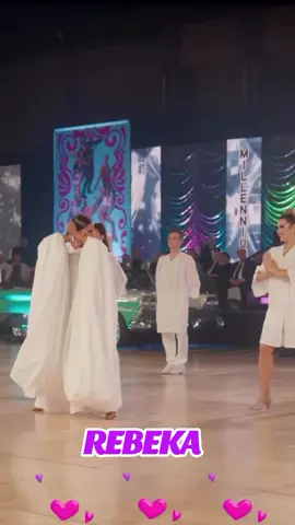 #fypviraltiktok #foryoupage #dancewithme #trending #balroomdance 
