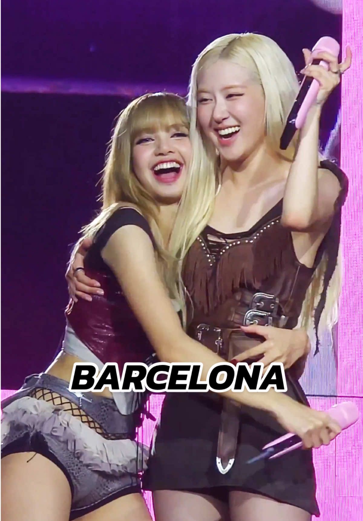 BARCELONA🇪🇸 best duo ever💓🌈🥰#chaelisa #rosé #lisa #blackpink #fyp 