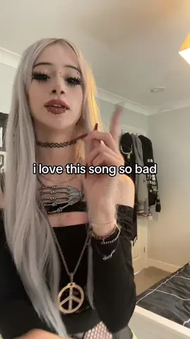 #sillyfunnygirllol 