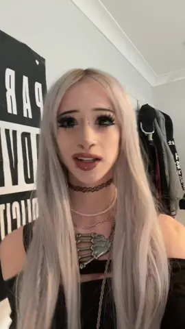 #sillyfunnygirllol 