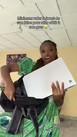 Lâchez vous les filles 🤣🤣#camerountiktok🇨🇲 #poutoi 
