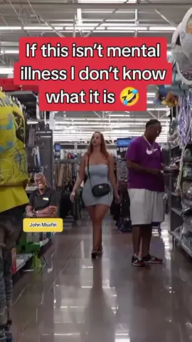 If this isn’t mental illness I don’t know what it is 🤣🤣🤣 Fear Women #kenyantiktok🇰🇪 #fyp #Hustle #nairobitiktokers #mentalillness Crazy videos Caught on Camera CCTv 
