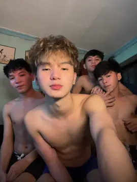 With cousins naman 