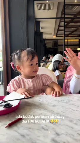 bulan 11 ni kita celebrate birthday awak, ok?