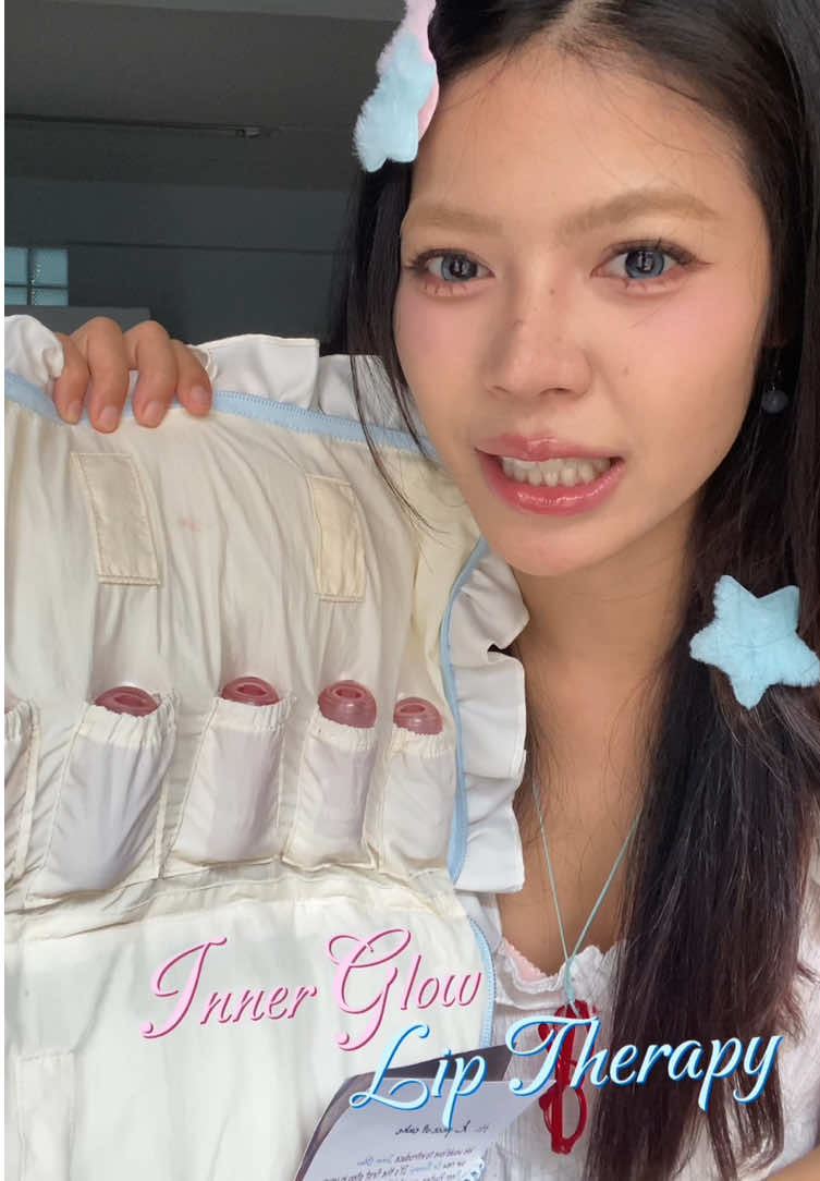 ไม่รู้จะใช้คำไหนอีกน้องจากคำว่าน่ารักม้ากกกกก 😣💖✨ #I#InnerGlowLipTherapy#ฟ#ฟลีนลิปละลายG#GelmelttooilF#FleenLipPrepfleenbeauty