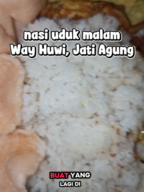 nasi uduk malam di daerah Way Huwi, Jati Agung #nasiuduk #nasiuduklampung 