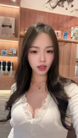 🤭